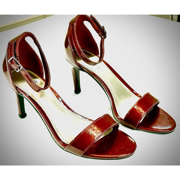 Worthington - Ruby Red 3" Heels, Size 7 - Picture 2 of 4